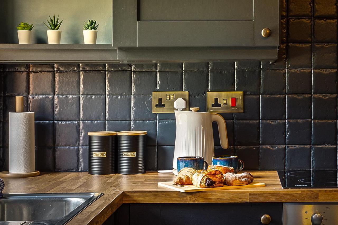 Stylish Romantic Country Escape Near Chester Christleton Kültér fotó