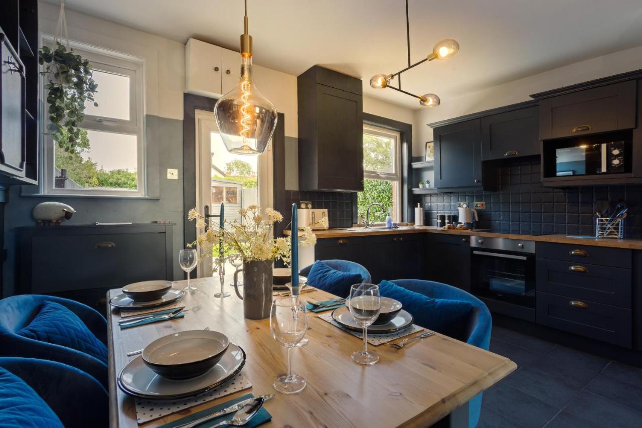 Stylish Romantic Country Escape Near Chester Christleton Kültér fotó